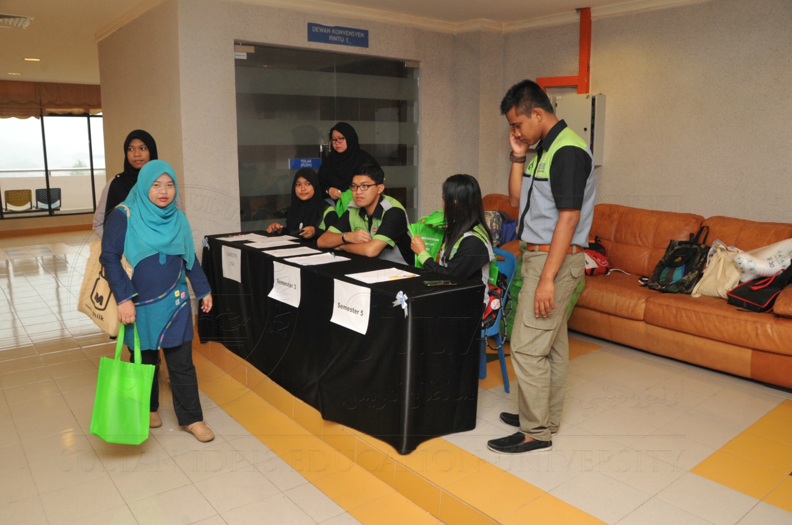 PRO15 163 KONVO HAS 0852